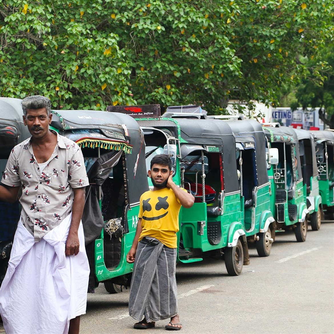 2022-sri-lanka-tuk-tuk-traffic-foto-egil-mongstad